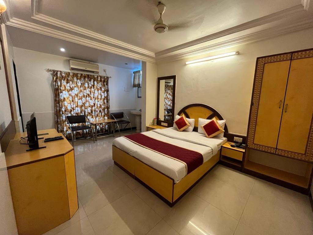 Ganga Sagar Hotel Bengaluru Zewnętrze zdjęcie